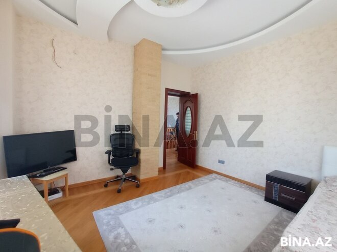 8 otaqlı həyət evi/bağ evi - Novxanı q. - 235 m² (8)