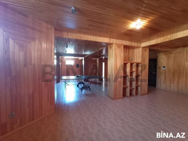8 otaqlı həyət evi/bağ evi - Novxanı q. - 235 m² (19)