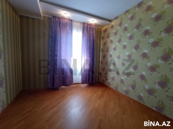 8 otaqlı həyət evi/bağ evi - Novxanı q. - 235 m² (5)