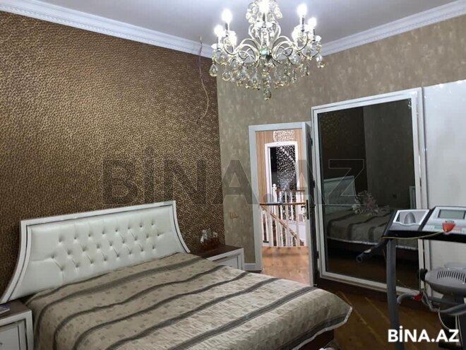 7 otaqlı həyət evi/bağ evi - Novxanı q. - 320 m² (11)