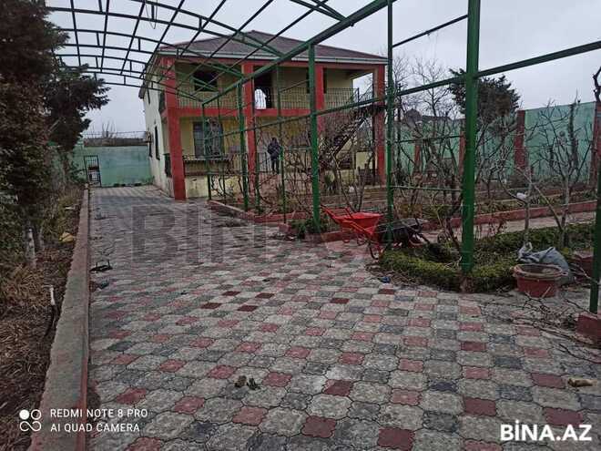 6 otaqlı həyət evi/bağ evi - Novxanı q. - 260 m² (5)