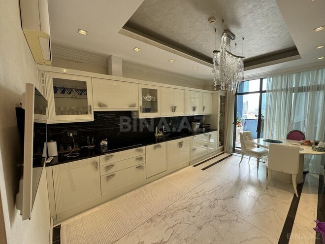 4 otaqlı yeni tikili - Şah İsmayıl Xətai m. - 250 m² (11)