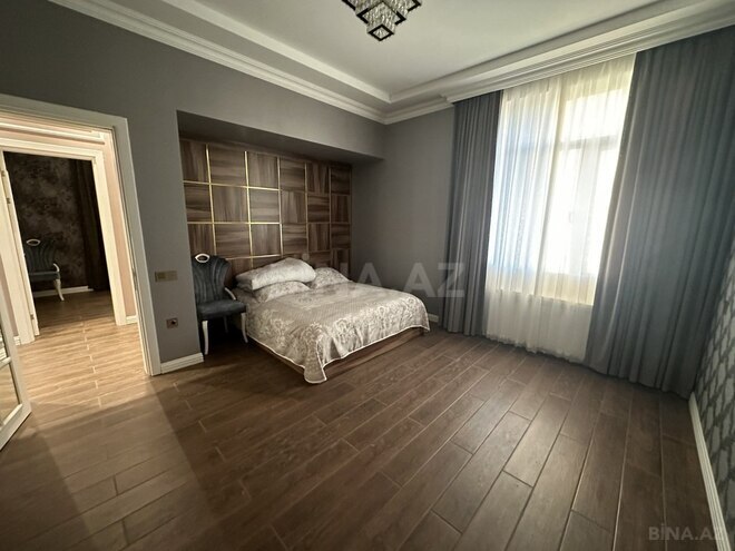 6 otaqlı həyət evi/bağ evi - Novxanı q. - 400 m² (4)