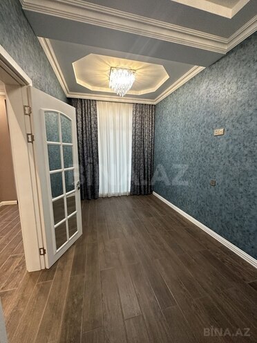 6 otaqlı həyət evi/bağ evi - Novxanı q. - 400 m² (16)
