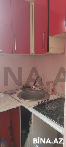 2 otaqlı həyət evi/bağ evi - İnşaatçılar m. - 50 m² (12)
