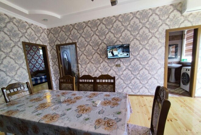 4 otaqlı həyət evi/bağ evi - Qəbələ - 130 m² (2)