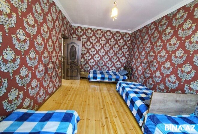 4 otaqlı həyət evi/bağ evi - Qəbələ - 130 m² (7)