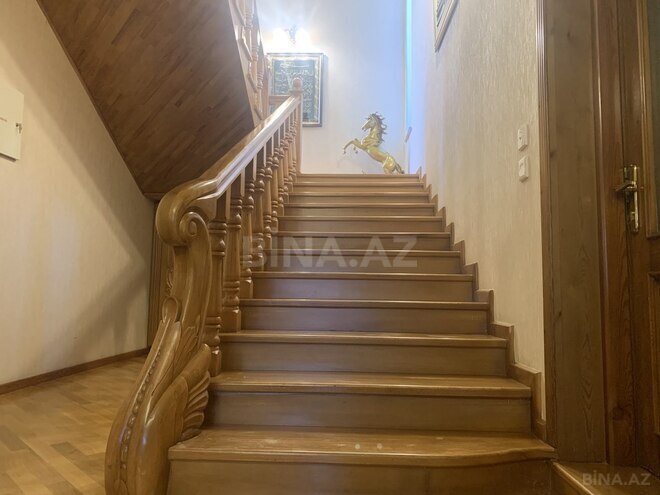 8 otaqlı həyət evi/bağ evi - Bakıxanov q. - 500 m² (25)
