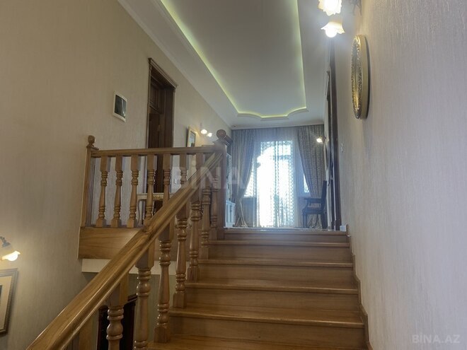 8 otaqlı həyət evi/bağ evi - Bakıxanov q. - 500 m² (23)