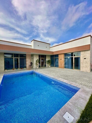 4 otaqlı həyət evi/bağ evi - Mərdəkan q. - 185 m² (1)