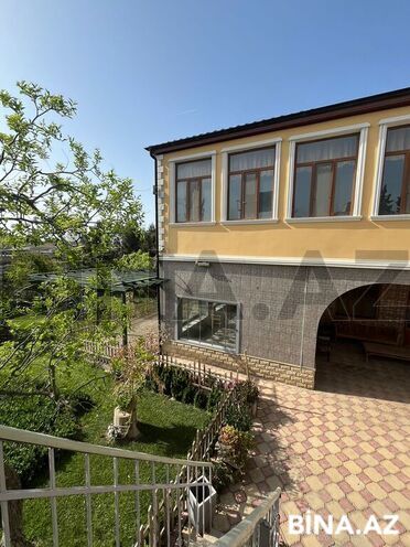 10 otaqlı həyət evi/bağ evi - Şüvəlan q. - 355 m² (9)