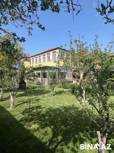 10 otaqlı həyət evi/bağ evi - Şüvəlan q. - 355 m² (6)