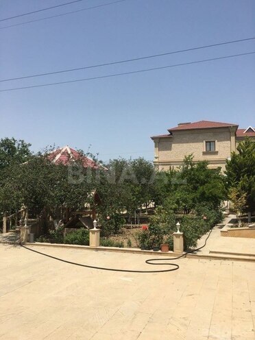 7 otaqlı həyət evi/bağ evi - Novxanı q. - 540 m² (3)