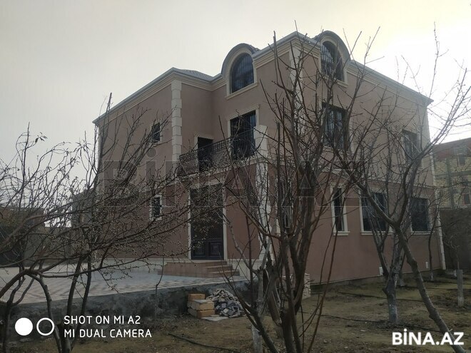 7 otaqlı həyət evi/bağ evi - Novxanı q. - 330 m² (3)