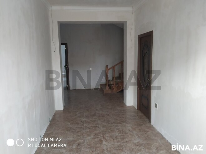 7 otaqlı həyət evi/bağ evi - Novxanı q. - 330 m² (9)