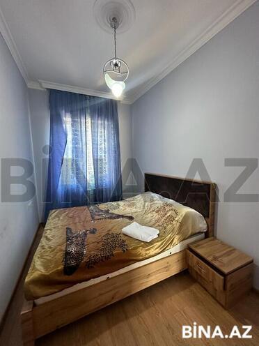 4 otaqlı həyət evi/bağ evi - Şüvəlan q. - 300 m² (17)