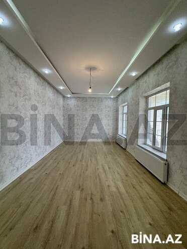 4 otaqlı həyət evi/bağ evi - Şüvəlan q. - 140 m² (5)