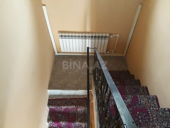 4 otaqlı həyət evi/bağ evi - Novxanı q. - 200 m² (8)