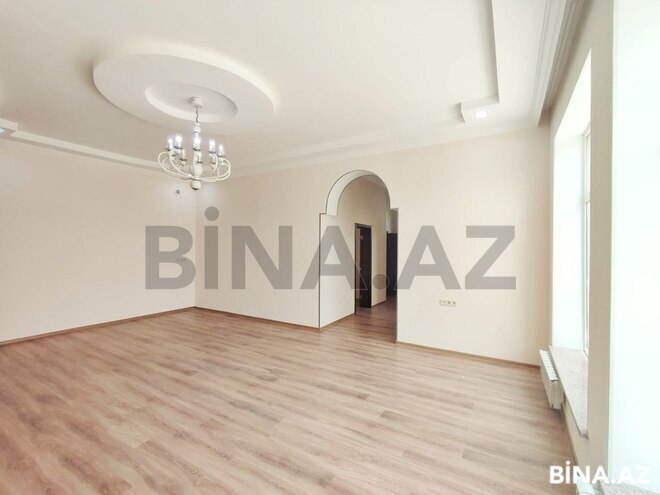 3 otaqlı həyət evi/bağ evi - Şüvəlan q. - 150 m² (6)