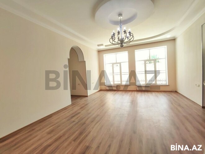 3 otaqlı həyət evi/bağ evi - Şüvəlan q. - 150 m² (5)