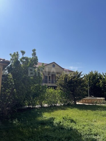 10 otaqlı həyət evi/bağ evi - Novxanı q. - 2000 m² (12)