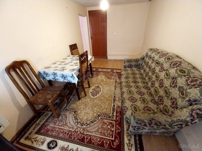 2 otaqlı həyət evi/bağ evi - Qaraçuxur q. - 80 m² (2)
