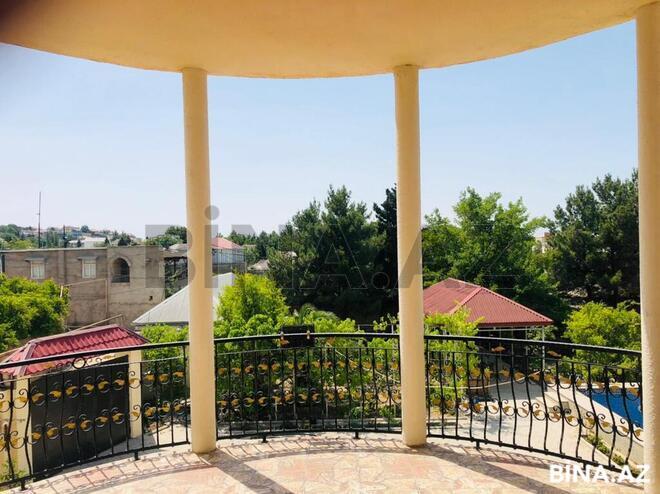 6 otaqlı həyət evi/bağ evi - Novxanı q. - 300 m² (27)