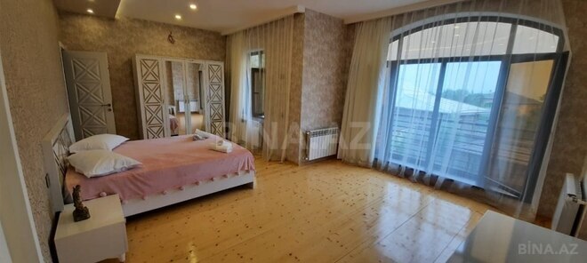 6 otaqlı həyət evi/bağ evi - Şəki - 250 m² (6)