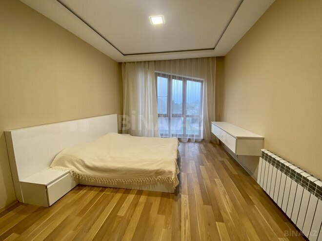 5 otaqlı həyət evi/bağ evi - Novxanı q. - 450 m² (15)