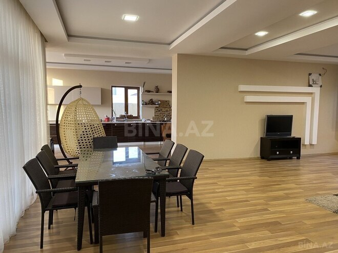5 otaqlı həyət evi/bağ evi - Novxanı q. - 450 m² (11)