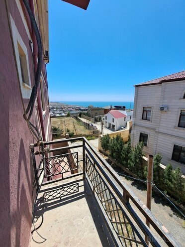 Продаётся 4-комн. вторичка 163 м², пос. Бадамдар, photo 12 from 32