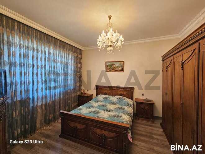 5 otaqlı həyət evi/bağ evi - Novxanı q. - 200 m² (20)