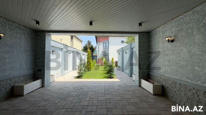 6 otaqlı həyət evi/bağ evi - Şüvəlan q. - 450 m² (9)
