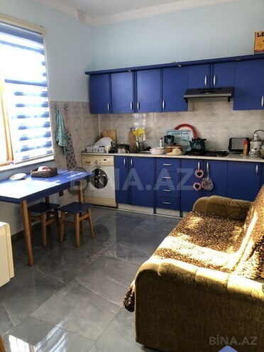 2 otaqlı həyət evi/bağ evi - Novxanı q. - 205 m² (7)