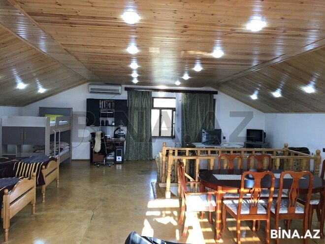 2 otaqlı həyət evi/bağ evi - Novxanı q. - 205 m² (10)