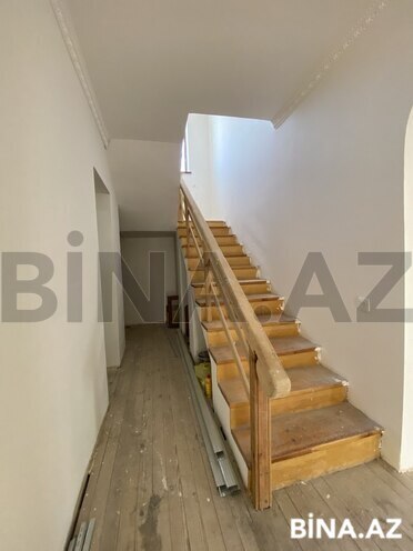 7 otaqlı həyət evi/bağ evi - Novxanı q. - 250 m² (12)