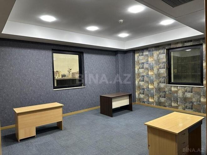 3-комн. офис - м. Шах Исмаил Хатаи - 150.2 м² (1)