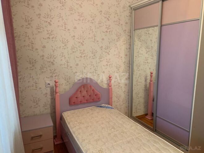 4 otaqlı həyət evi/bağ evi - İnşaatçılar m. - 141 m² (3)