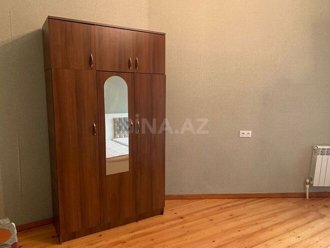 4 otaqlı həyət evi/bağ evi - İnşaatçılar m. - 141 m² (2)
