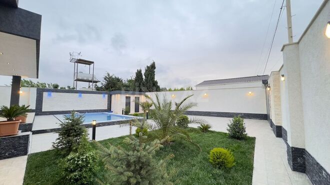 5 otaqlı həyət evi/bağ evi - Şüvəlan q. - 250 m² (11)