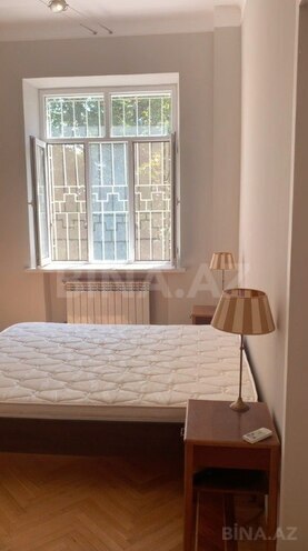 5 otaqlı köhnə tikili - İçəri Şəhər m. - 143 m² (12)