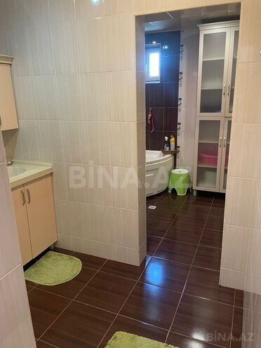 6 otaqlı həyət evi/bağ evi - Saray q. - 250 m² (25)