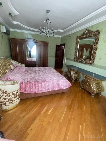 6 otaqlı həyət evi/bağ evi - Saray q. - 250 m² (23)