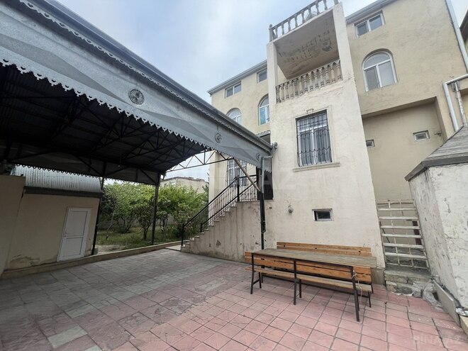8 otaqlı həyət evi/bağ evi - Avtovağzal m. - 350 m² (1)