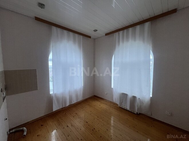 8 otaqlı həyət evi/bağ evi - Avtovağzal m. - 350 m² (21)