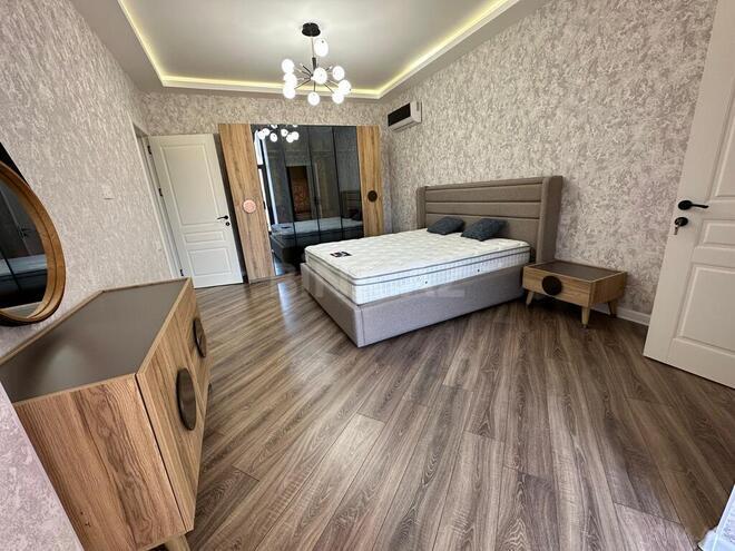 5 otaqlı həyət evi/bağ evi - Mərdəkan q. - 250 m² (21)