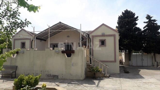 4 otaqlı həyət evi/bağ evi - Novxanı q. - 150 m² (1)
