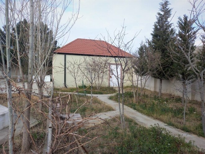 4 otaqlı həyət evi/bağ evi - Novxanı q. - 150 m² (21)