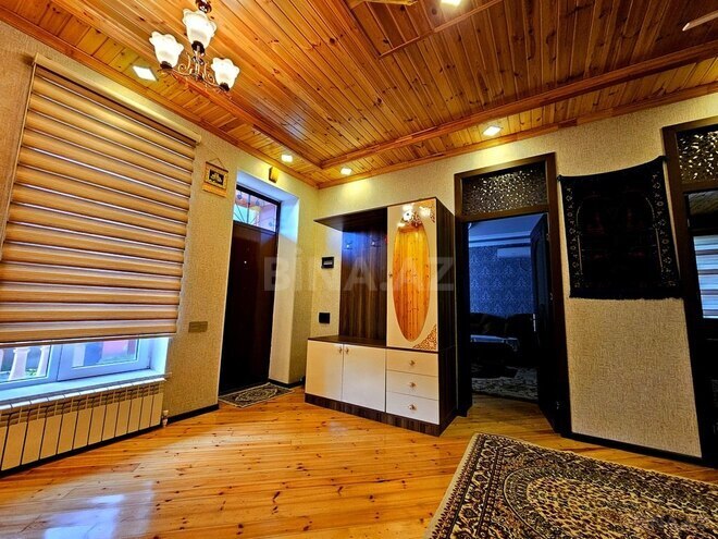 5 otaqlı həyət evi/bağ evi - Qəbələ - 200 m² (11)