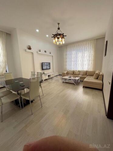 6 otaqlı həyət evi/bağ evi - Şüvəlan q. - 350 m² (7)